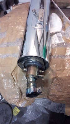 Bild Klappe aussen.jpg