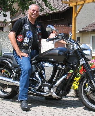 gerry_on_bike_002.jpg